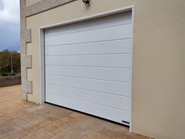 puerta  seccional renomatic  woodgrain blanca