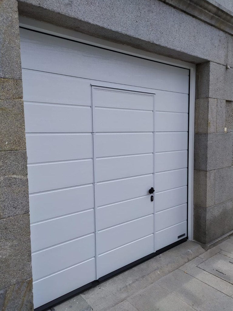 ¿Cómo añadir un automatismo a su puerta de entrada sin cambiar toda la instalación?