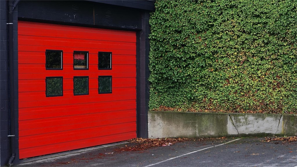 ¡El mejor precio para su puerta de garaje Hörman está en Vigo!