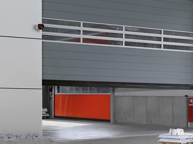 Especialistas en la instalación de puertas industriales