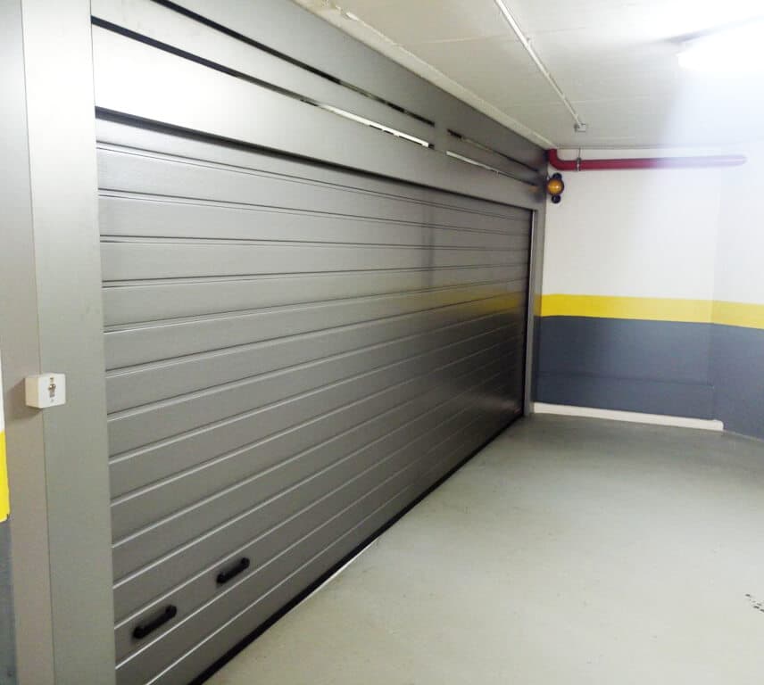 Puertas de garaje automatizadas en Vigo