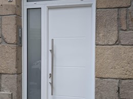 puerta entrada vivienda Hormann Thermo 46