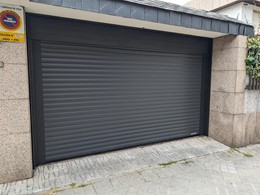 puerta  Hormann Rollmatic Noir sable 2100