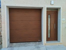 puerta Renomatic  acabado  DARK  OAK